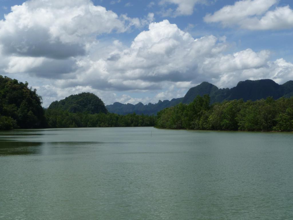 Klong Muang Inn Ban Ko Kwang Exteriér fotografie